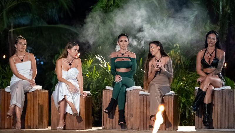 Insula iubirii sezonul 10 episodul 16. Claudia, dezvăluiri rare despre relația cu Ionuț Insula iubirii sezonul 10 episodul 16. Claudia, dezvăluiri rare despre relația cu Ionuț